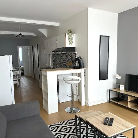 ღ Hubble • Au Coeur De Saintes, Spacieux & Wifi Apartmán Saintes