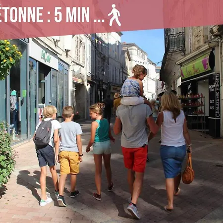Apartmán ღ Hubble • Au Coeur De Saintes, Spacieux & Wifi