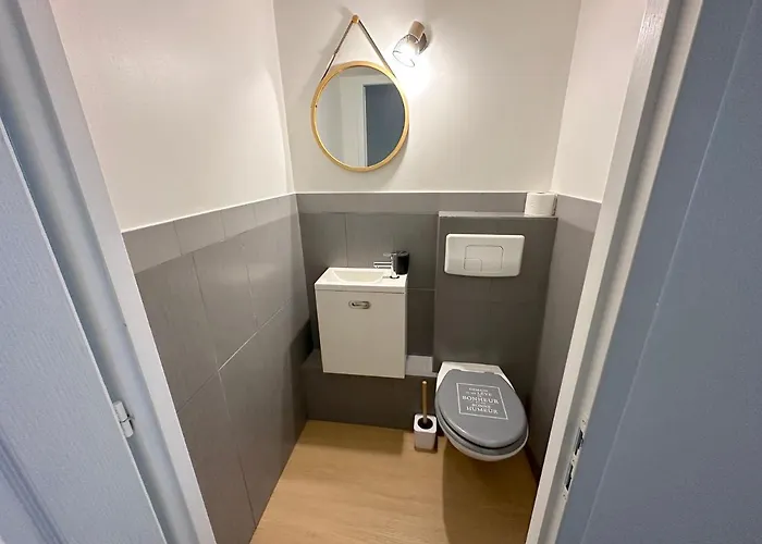 ღ Hubble • Au Coeur De Saintes, Spacieux & Wifi Appartement Saintes